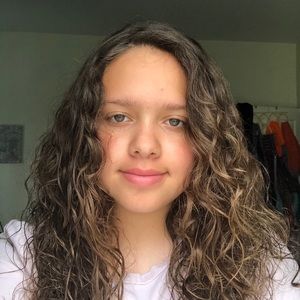 Meet your Posher, Candice